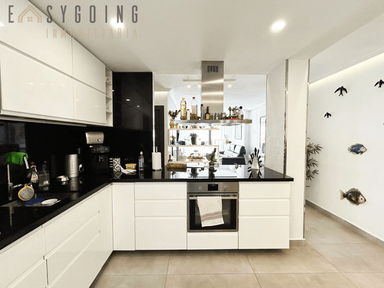 Incroyable penthouse de trois chambres à vendre à Playa de Los Locos, Torrevieja.