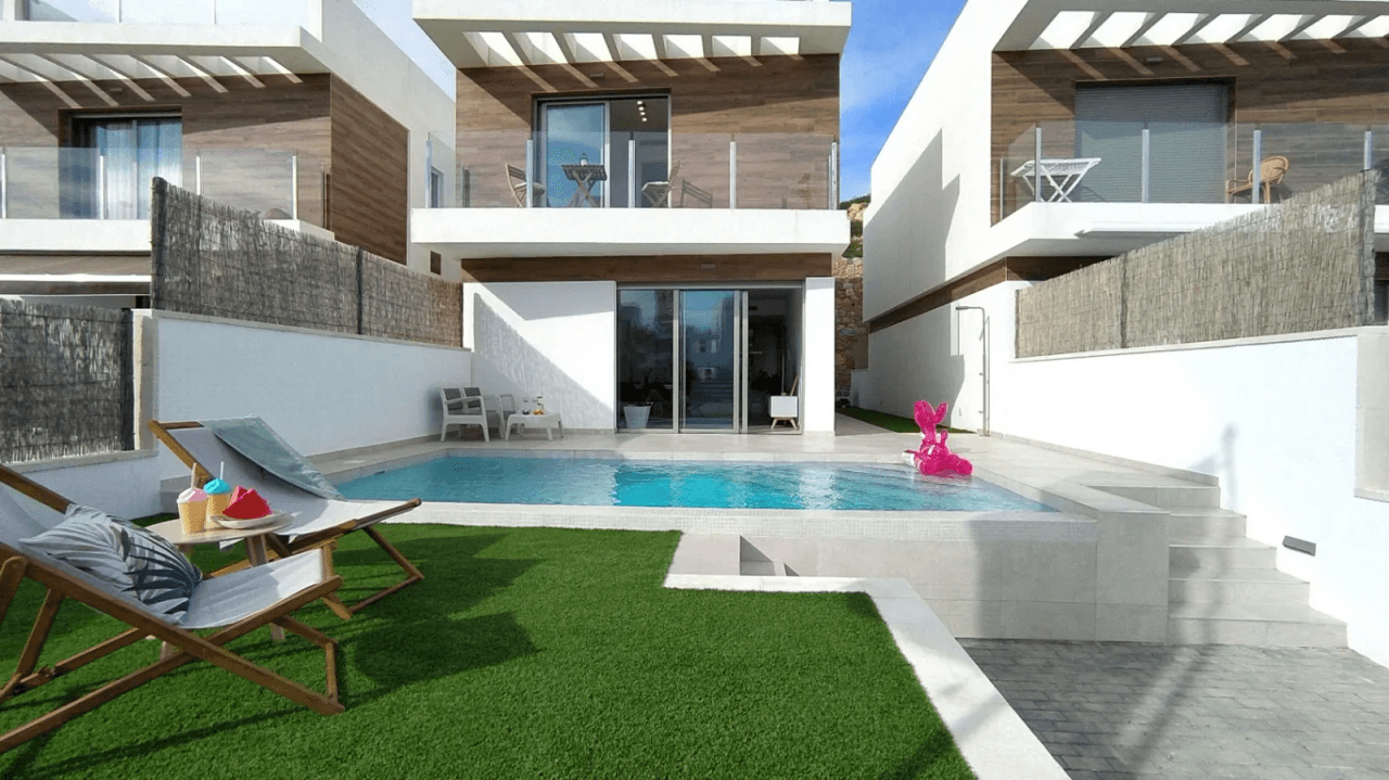 Magnifique villa de 3 chambres à vendre à Villamartin