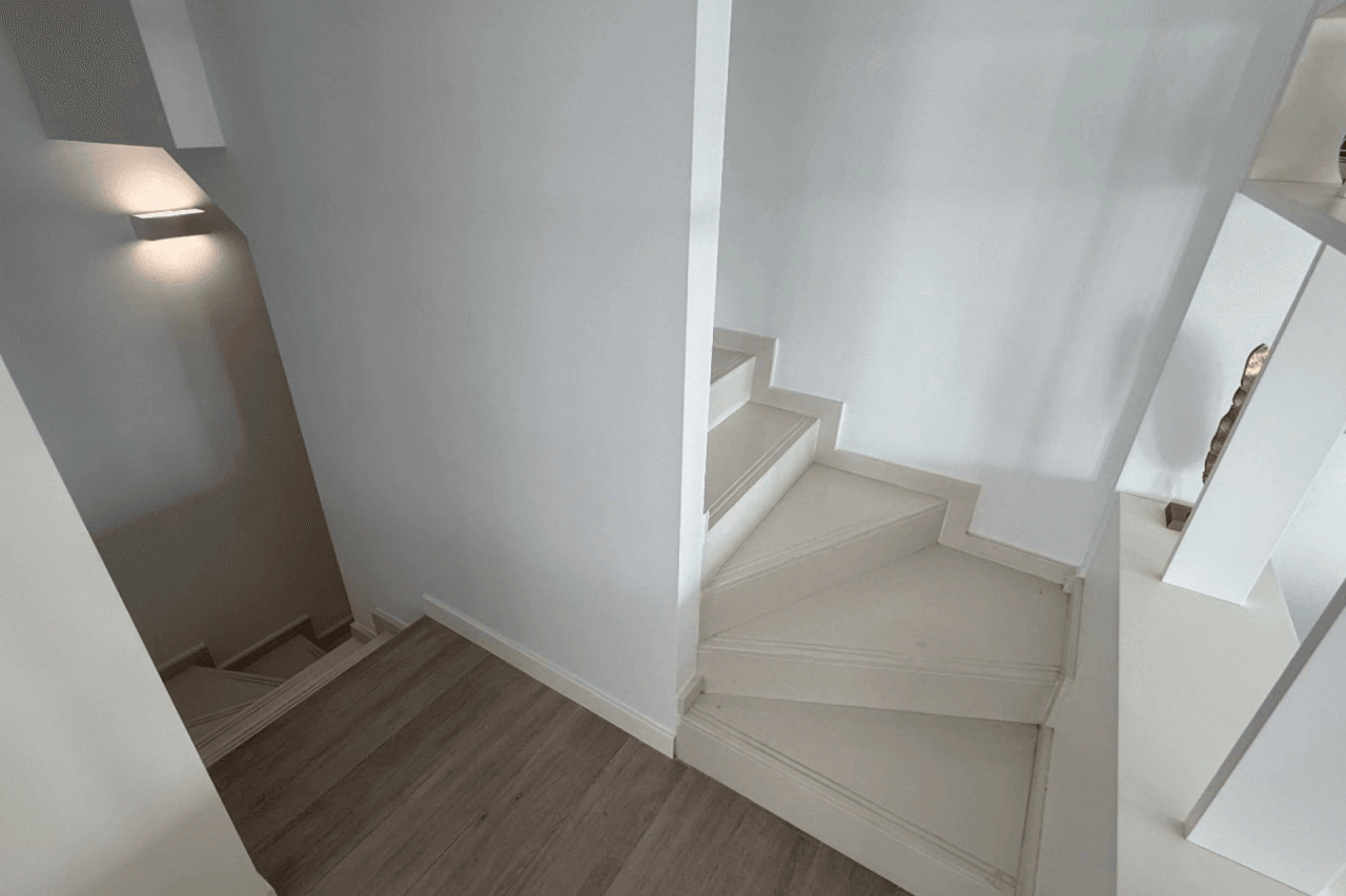 Chalet en venta de 5 habitaciones en Villamartin, Orihuela