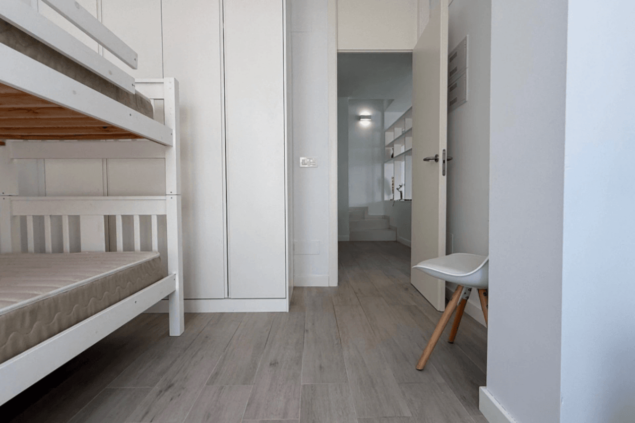 Chalet en venta de 5 habitaciones en Villamartin, Orihuela