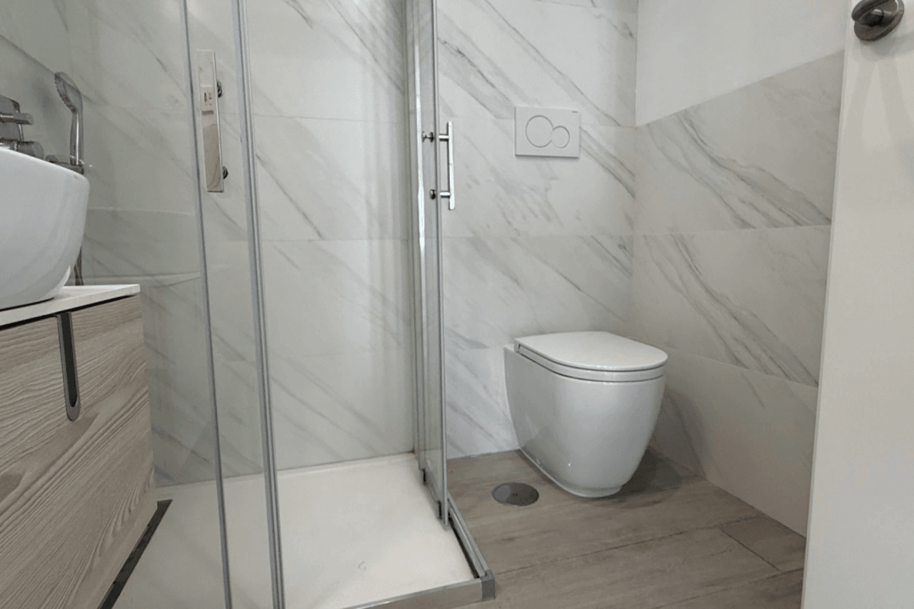 Chalet en venta de 5 habitaciones en Villamartin, Orihuela