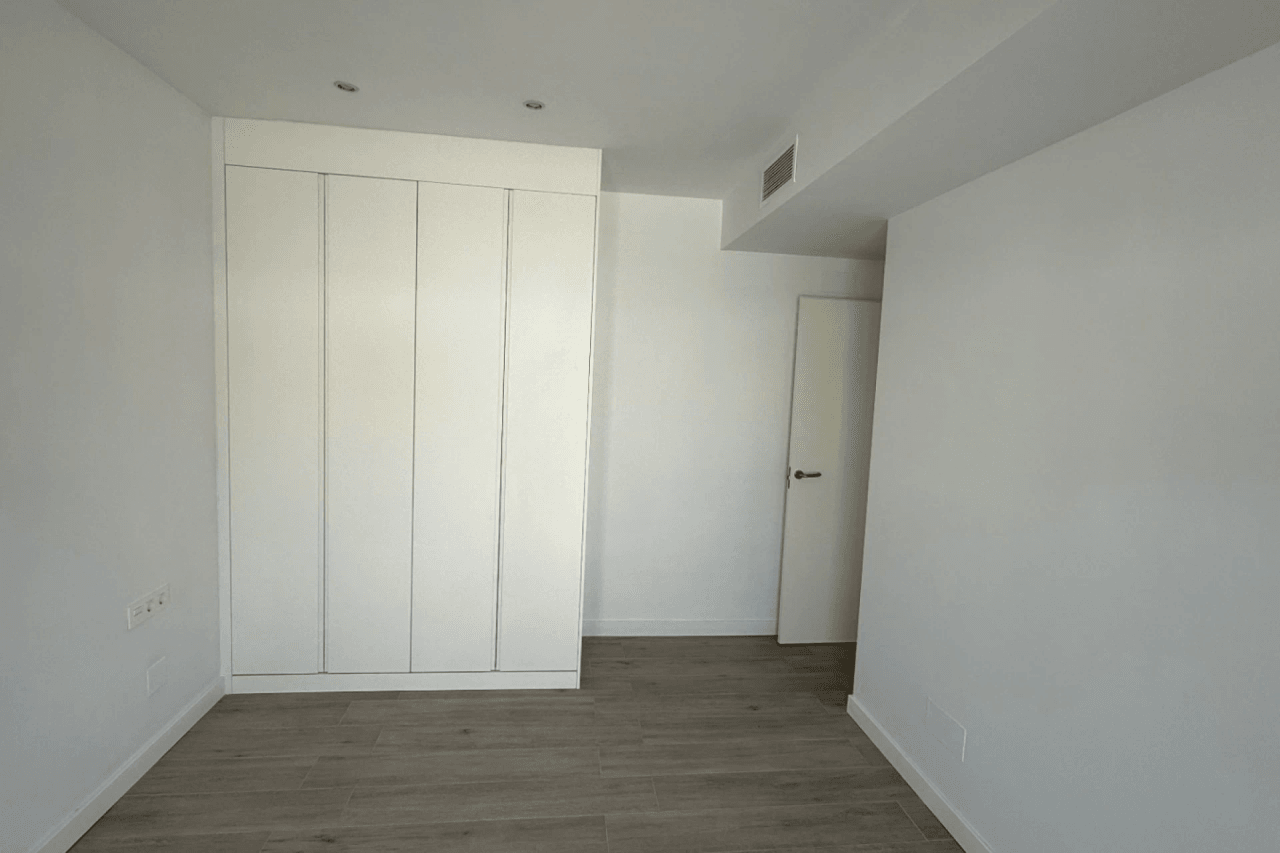 Chalet en venta de 5 habitaciones en Villamartin, Orihuela