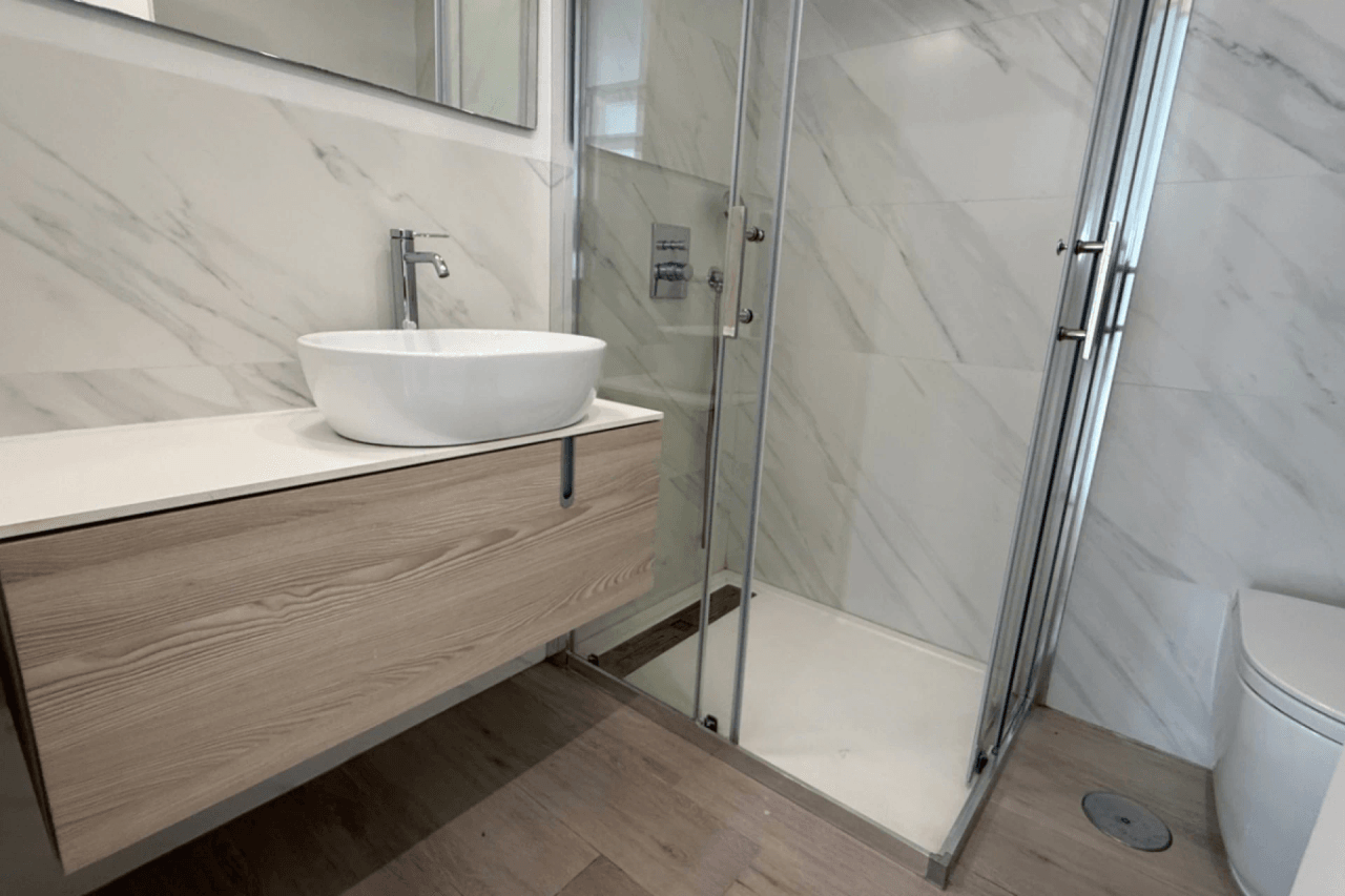 Chalet en venta de 5 habitaciones en Villamartin, Orihuela