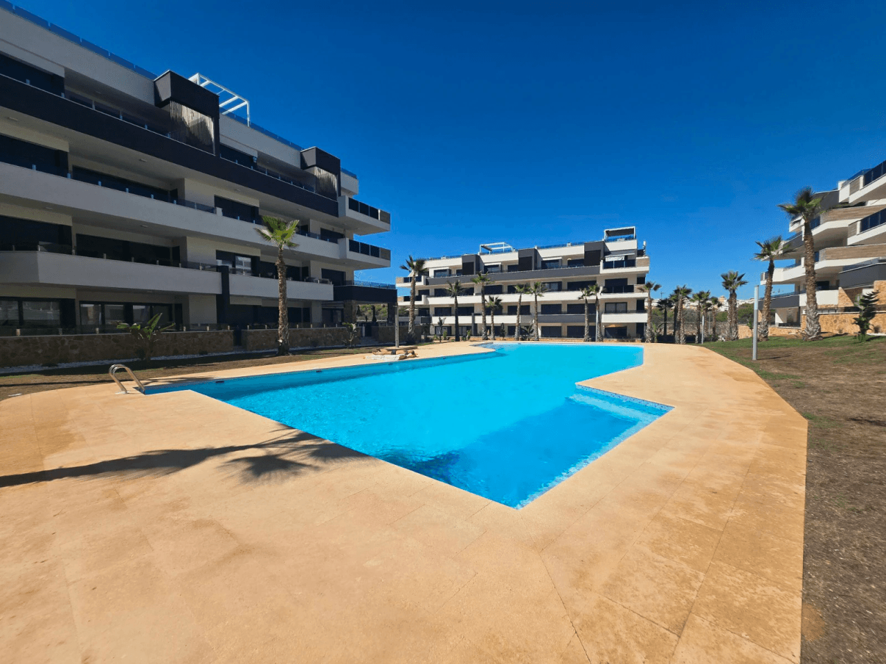 Apartamento en venta en Orihuela Costa *