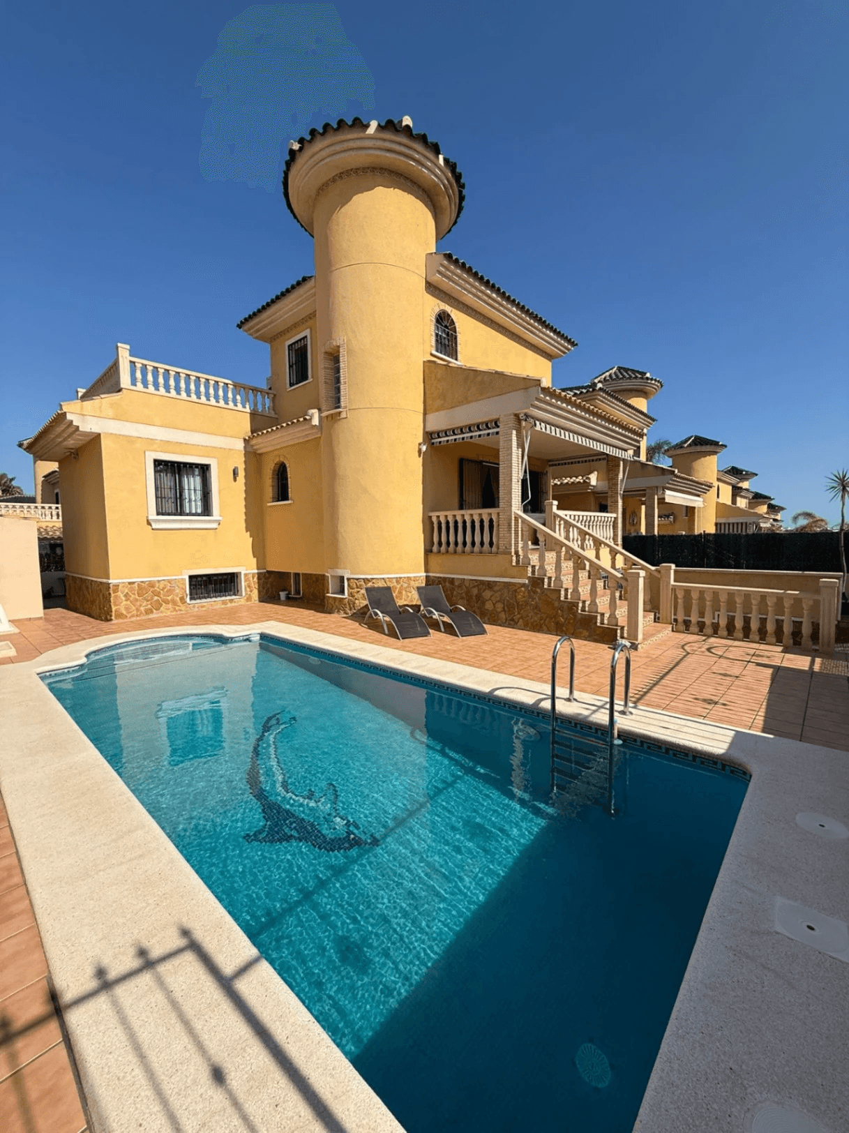 Magnifique maison de quatre chambres à vendre à Villamartín, Orihuela Costa.