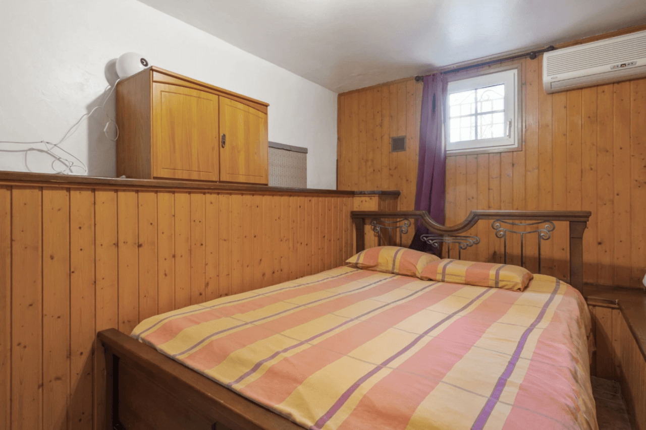 Chalet en venta de 4 habitaciones con piscina en Los Balcones, Torrevieja