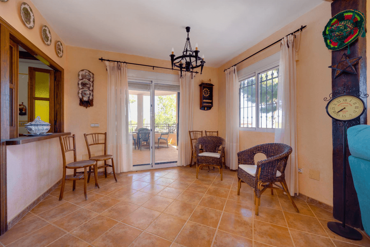 Chalet/Villa en venta en San Miguel De Salinas