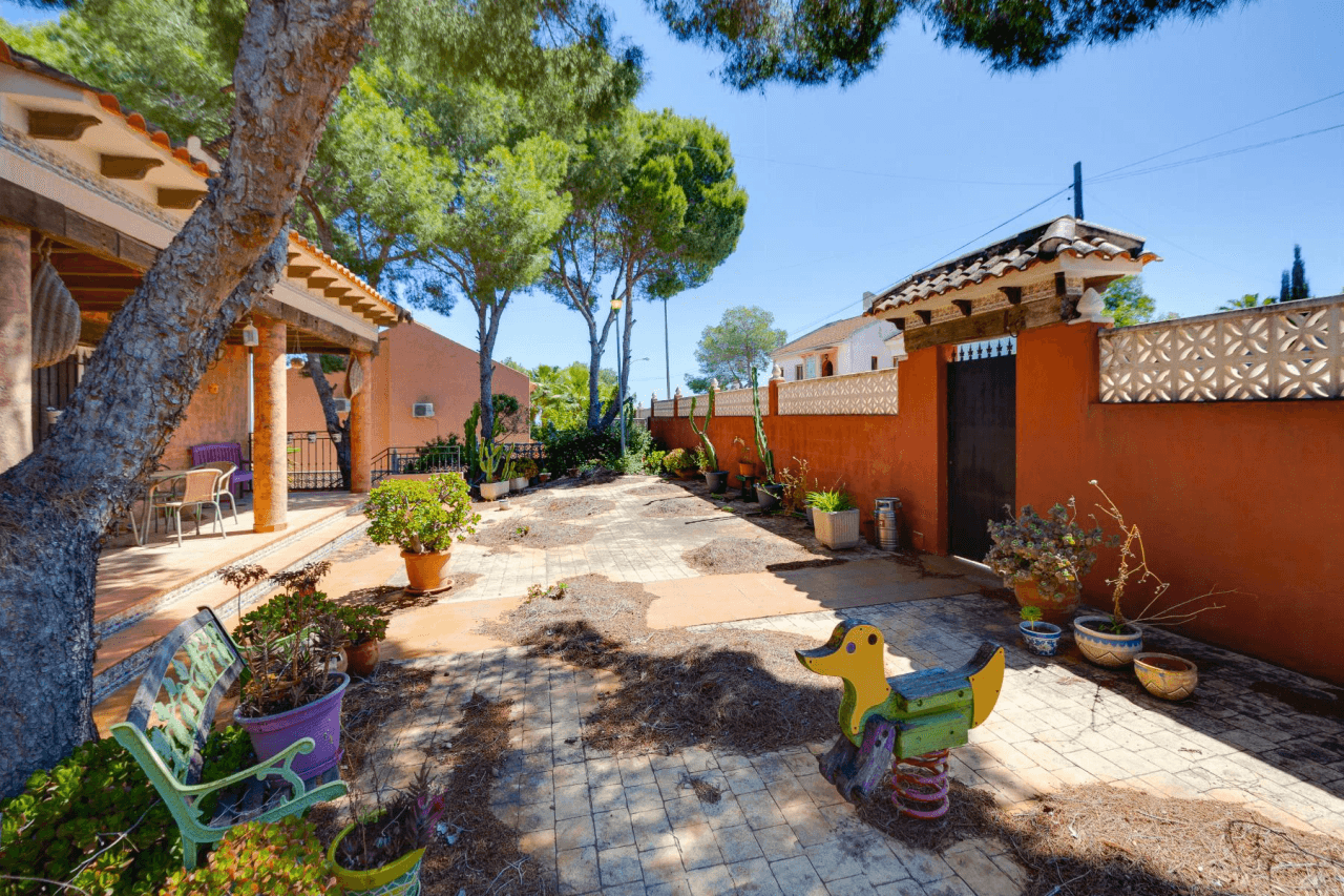 Chalet/Villa en venta en San Miguel De Salinas