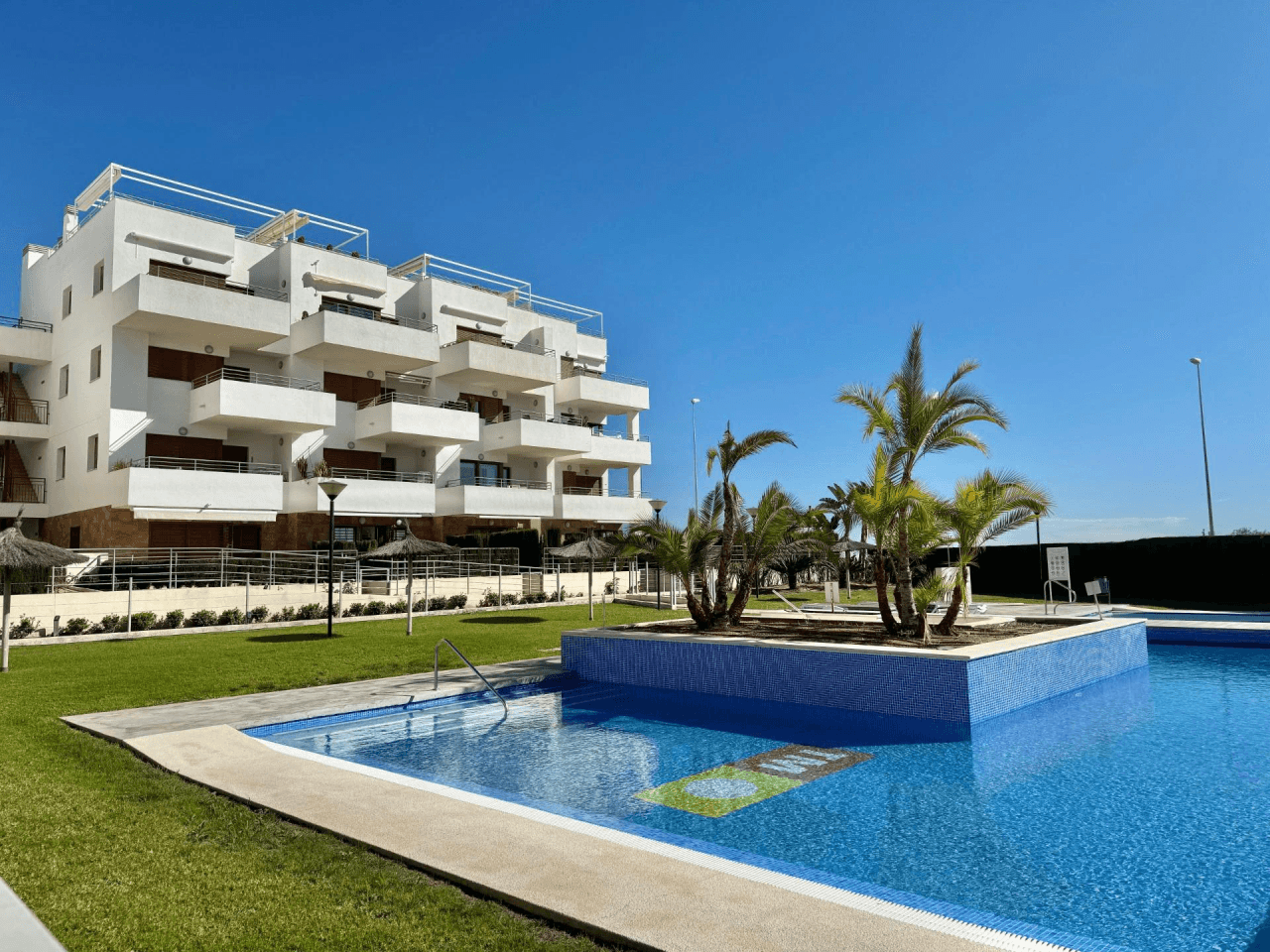 Ground Floor à la vente à Orihuela Costa