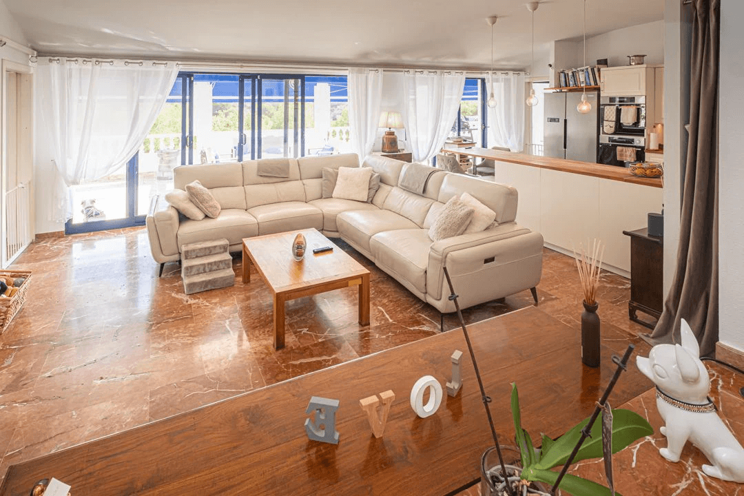 Apartamento en venta de 3 dormitorios en Las Ramblas, Orihuela.