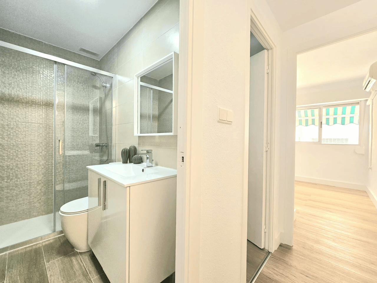 Apartamento en venta de 2 dormitorios en Playa del Cura, Torrevieja