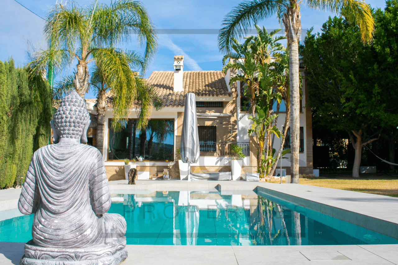 Chalet/Villa en venta en Algorfa