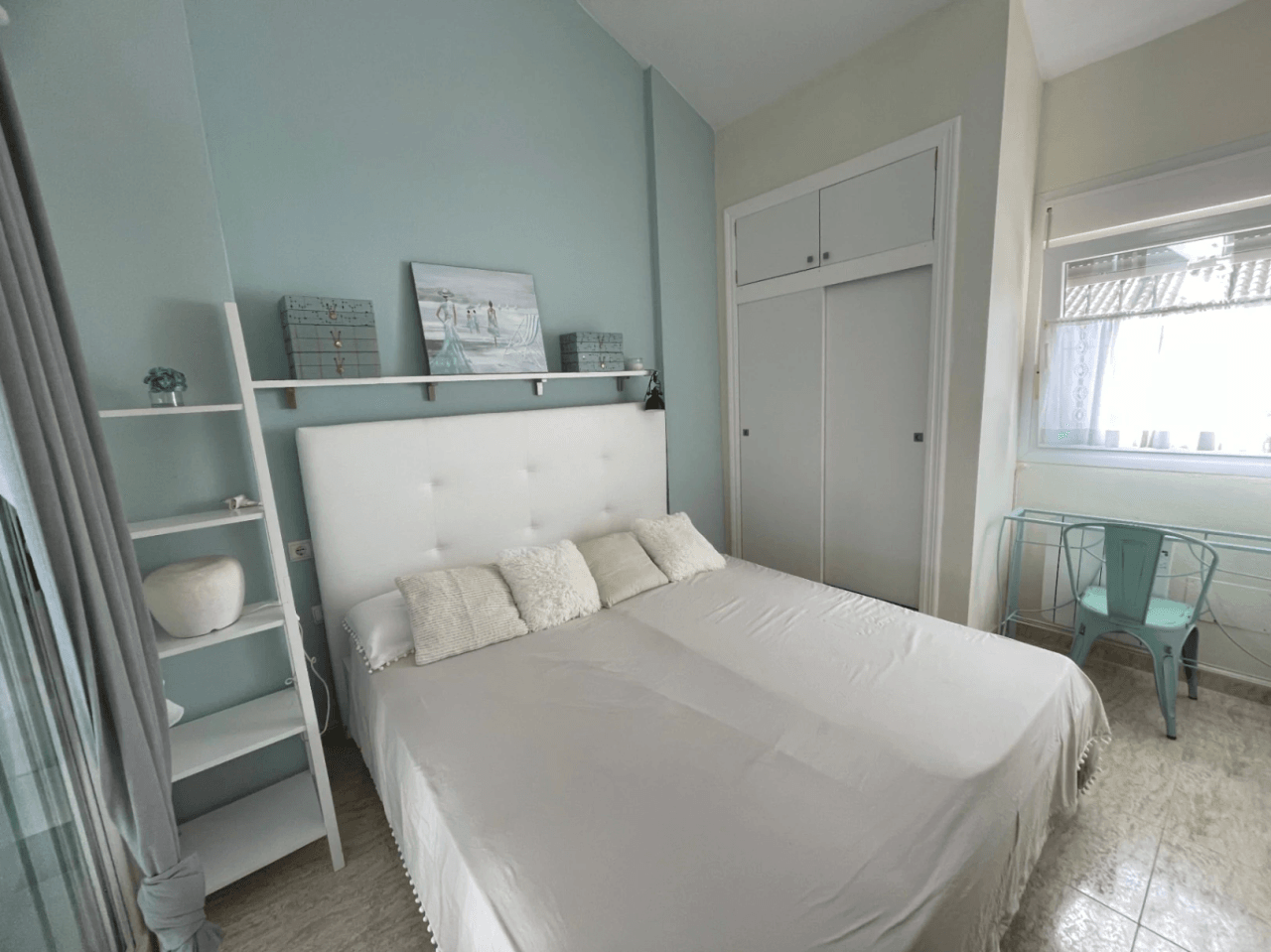 Casa adosada en venta con 3 dormitorios en Torre de la Horadada