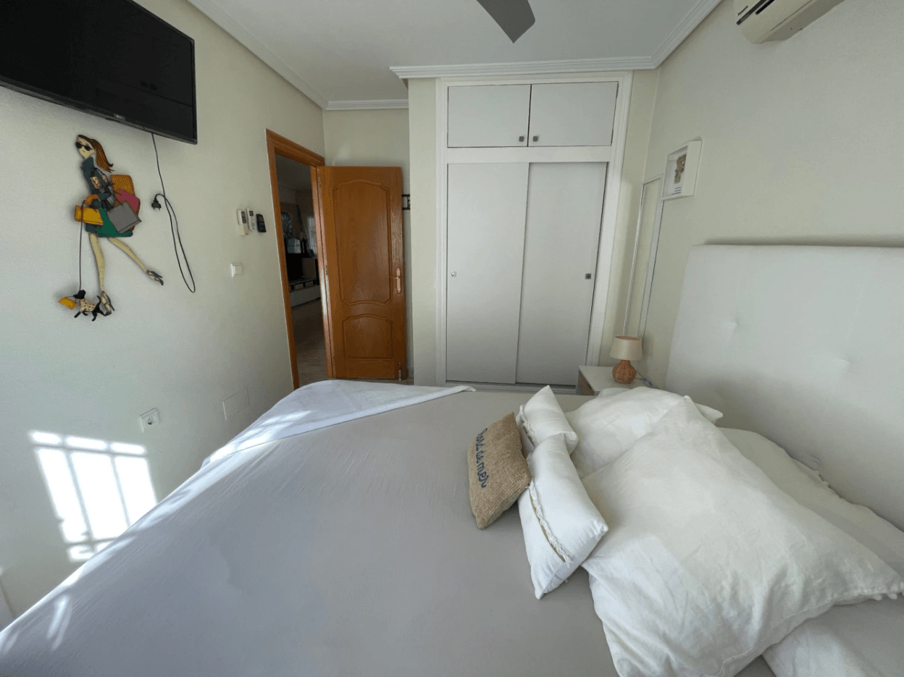 Casa adosada en venta con 3 dormitorios en Torre de la Horadada