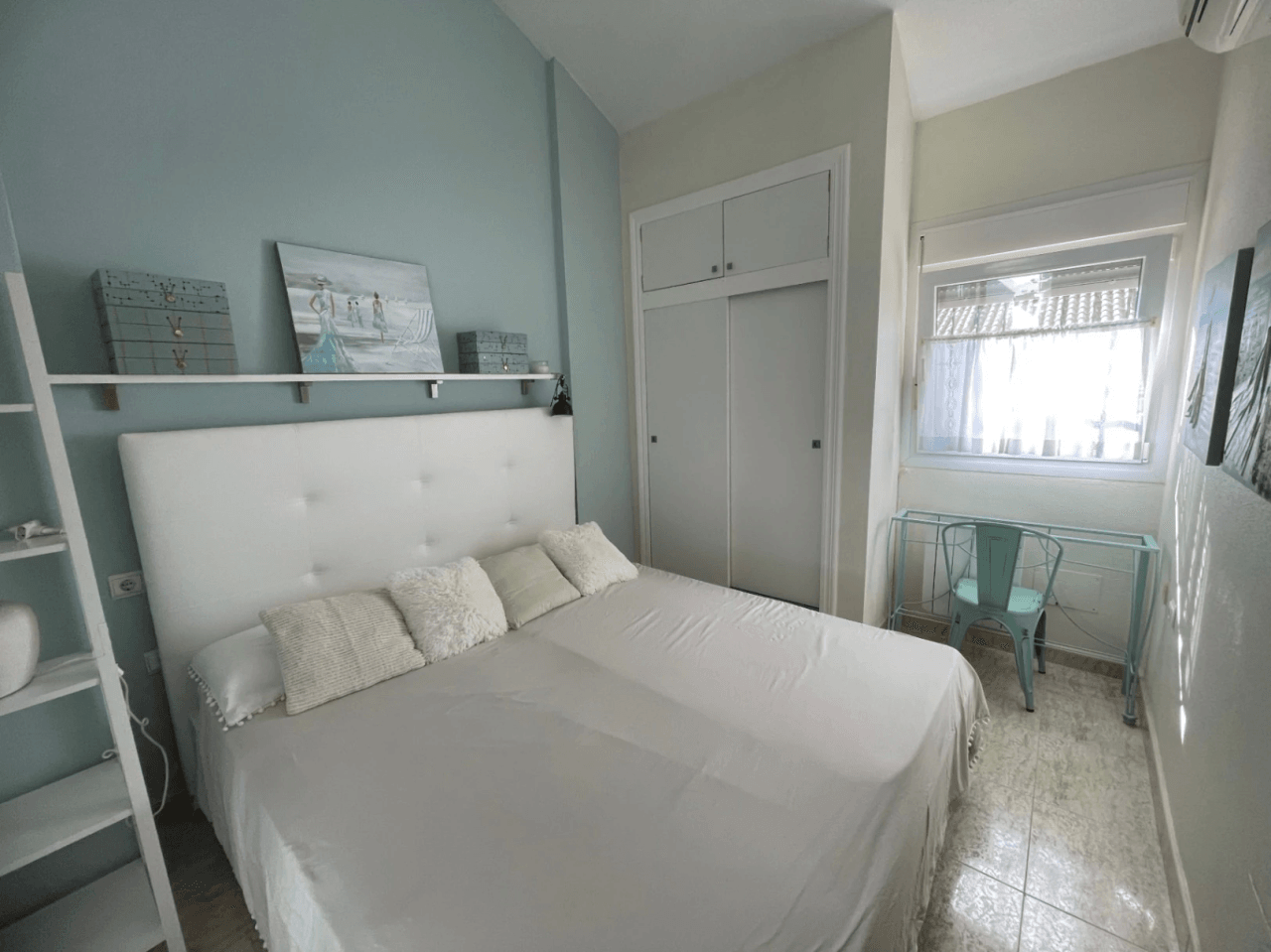 Casa adosada en venta con 3 dormitorios en Torre de la Horadada
