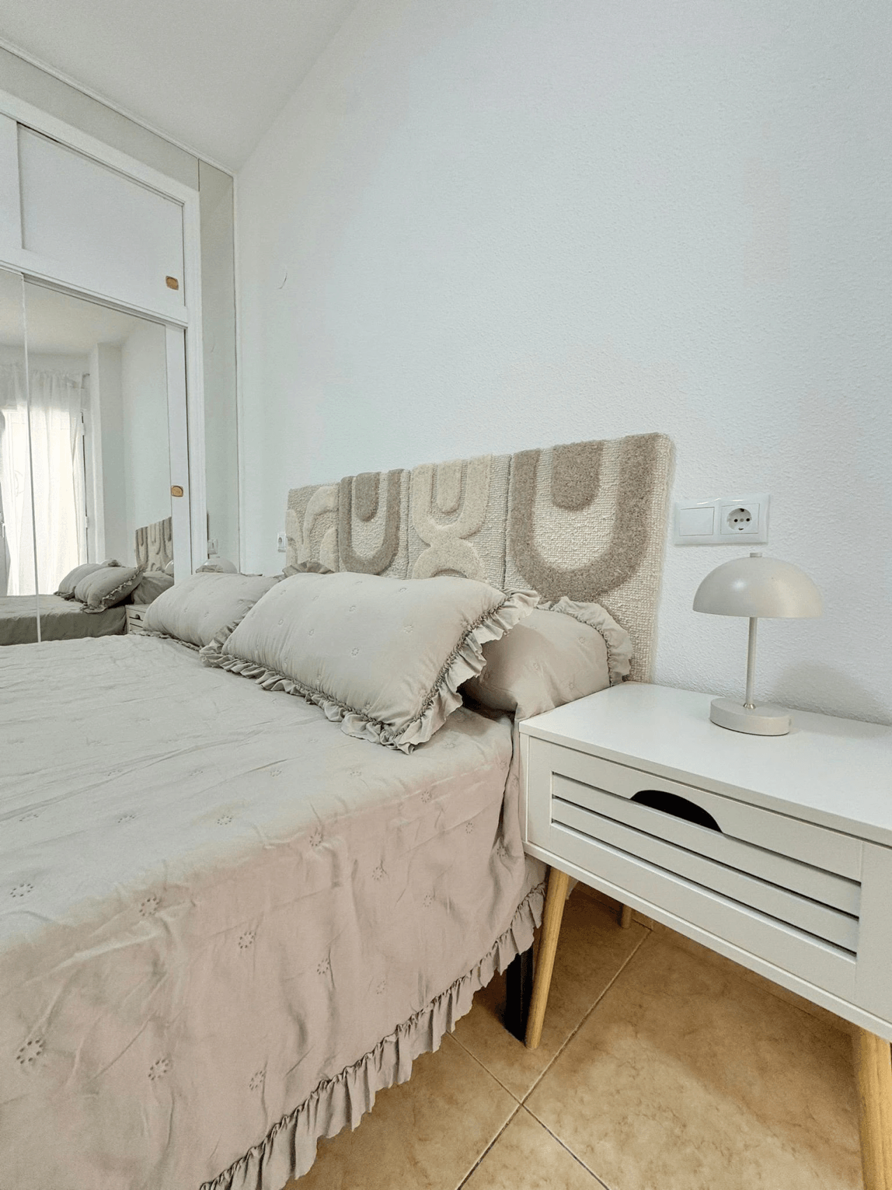 Piso en venta de 2 dormitorios en Torrevieja, Alicante