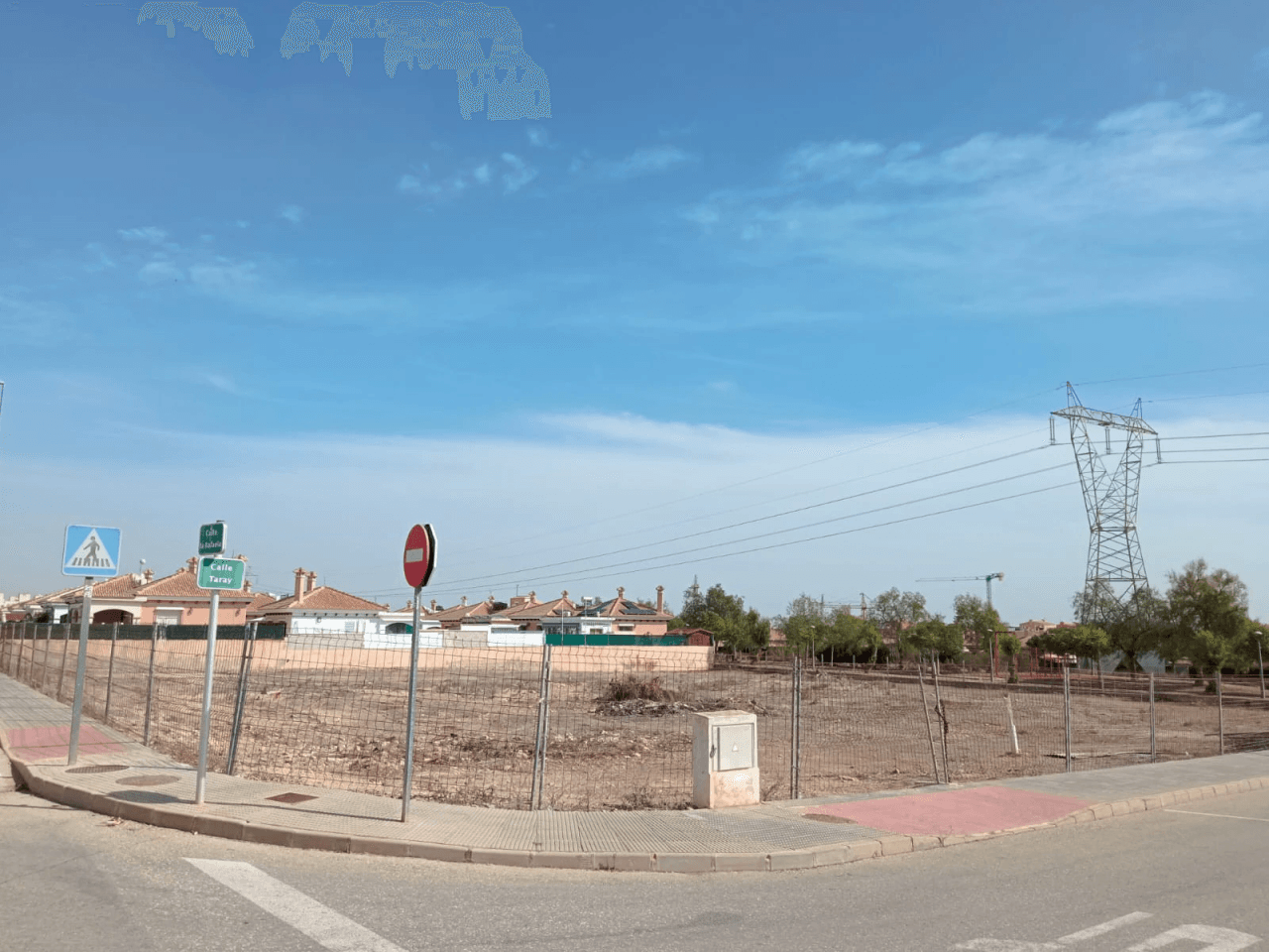 Parcela en venta en Los Montesinos