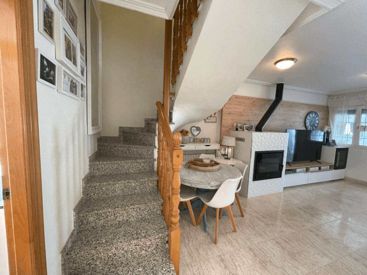 Casa adosada en venta con 3 dormitorios en Torre de la Horadada