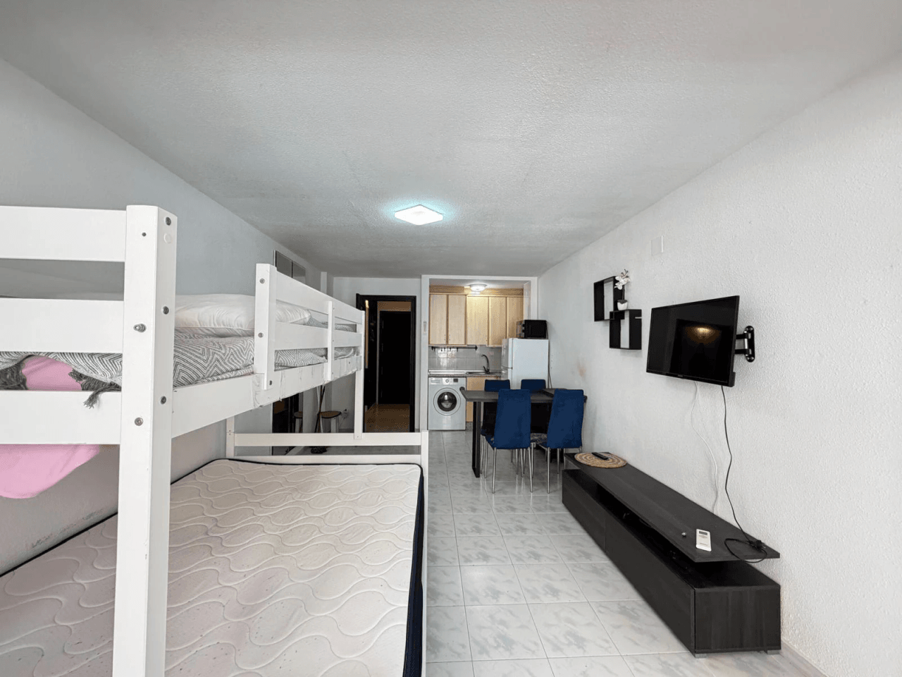 Przestronne studio 150 metrów od Playa Del Cura, Torrevieja
