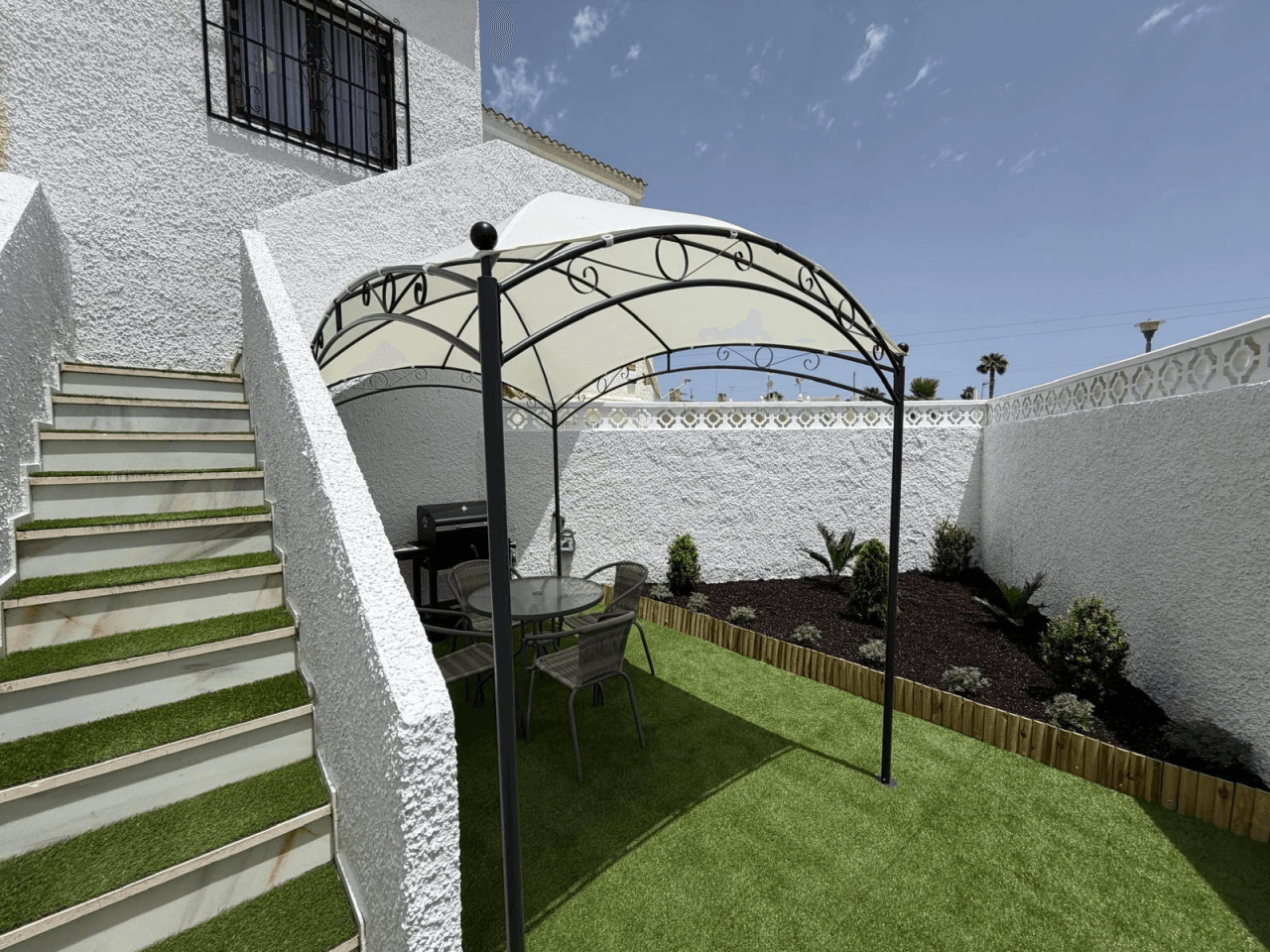 Bungalow en venta en El Limonar, Torrevieja - 2 habitaciones