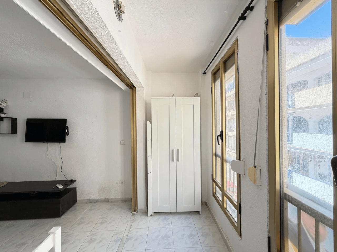 Przestronne studio 150 metrów od Playa Del Cura, Torrevieja