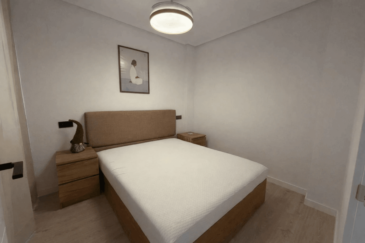 Apartamento en venta de 2 habitaciones en Playa de los Locos, Torrevieja