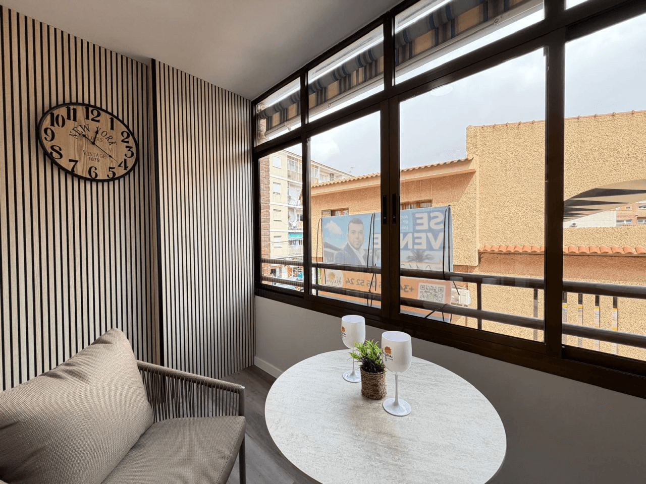 Apartamento en venta de 2 dormitorios en Playa del Cura, Torrevieja