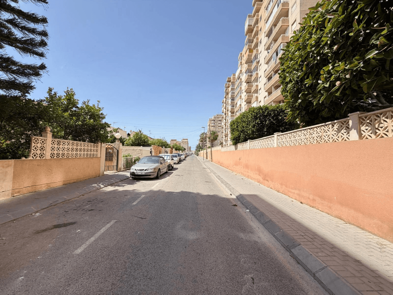 Apartamento en venta de 2 dormitorios en Torrevieja