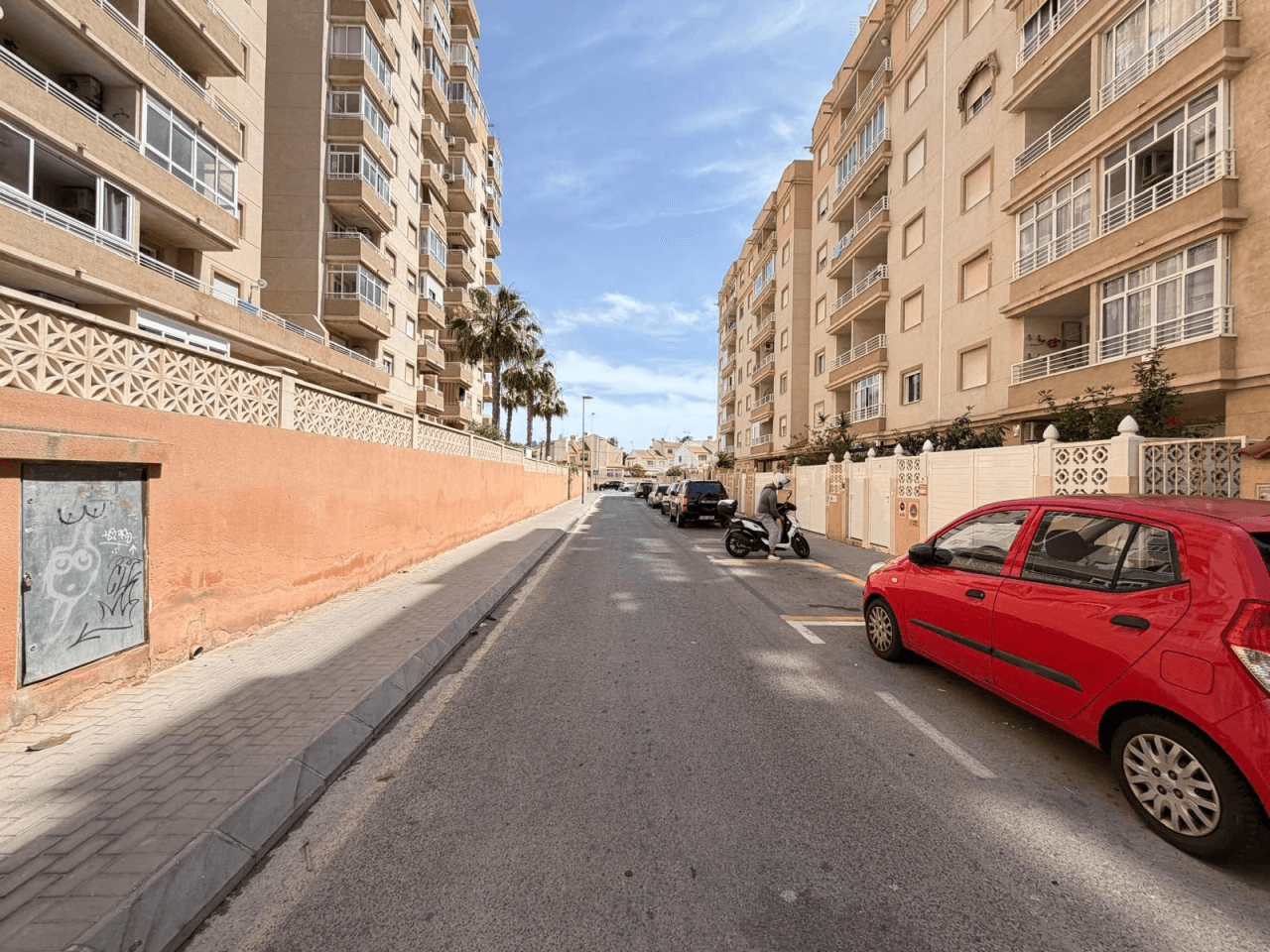 Apartamento en venta de 2 dormitorios en Torrevieja