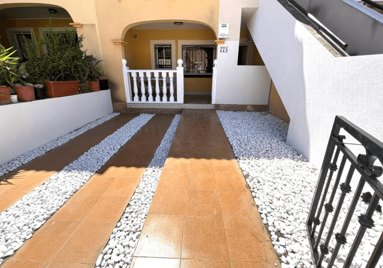 Bungalow à vendre avec 2 chambres à Los Balcones, Torrevieja