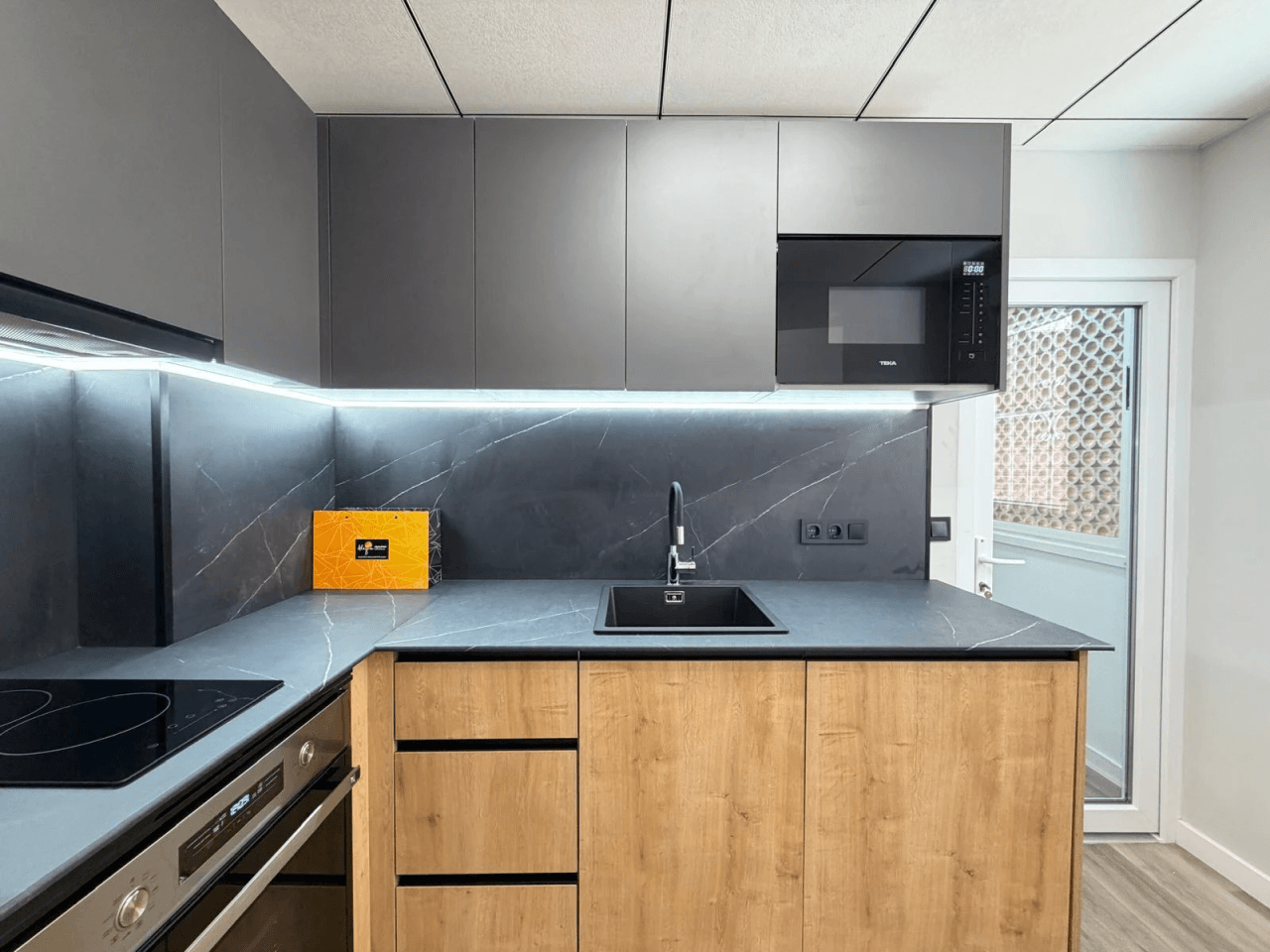 Apartamento en venta de 2 dormitorios en Playa del Cura, Torrevieja