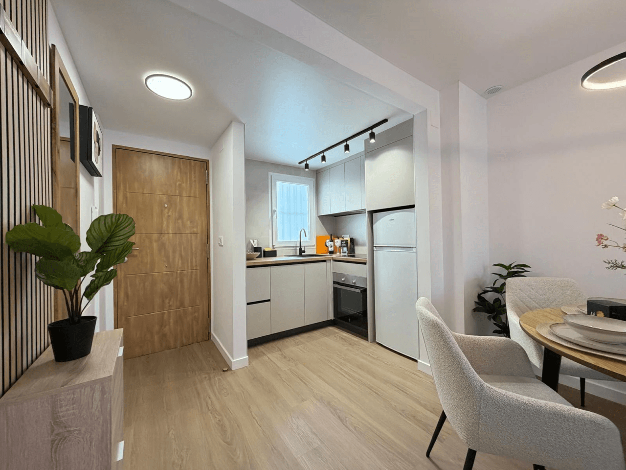 Apartamento en venta de 2 dormitorios en Torrevieja