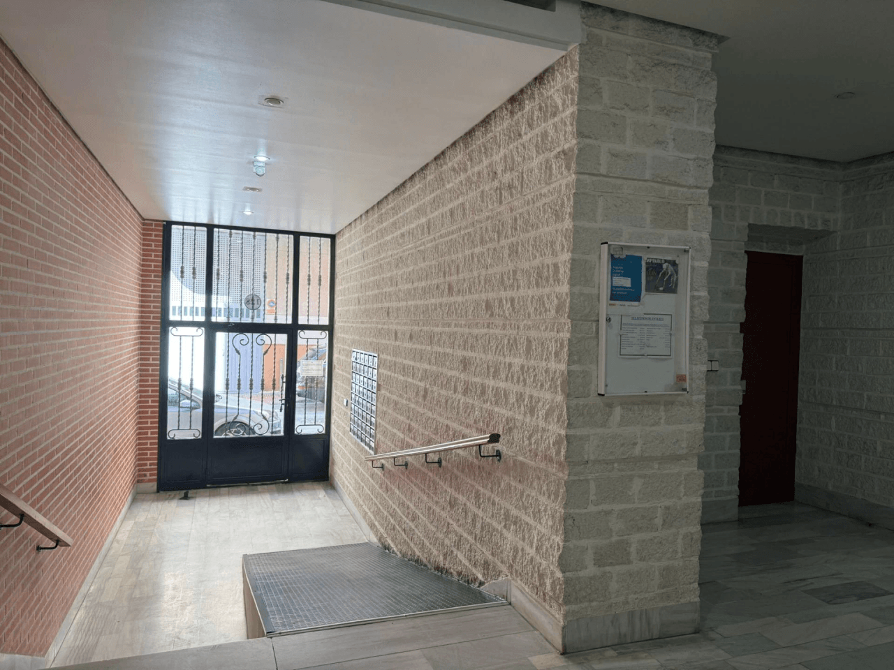 Apartamento en venta de 2 dormitorios en Playa del Cura, Torrevieja