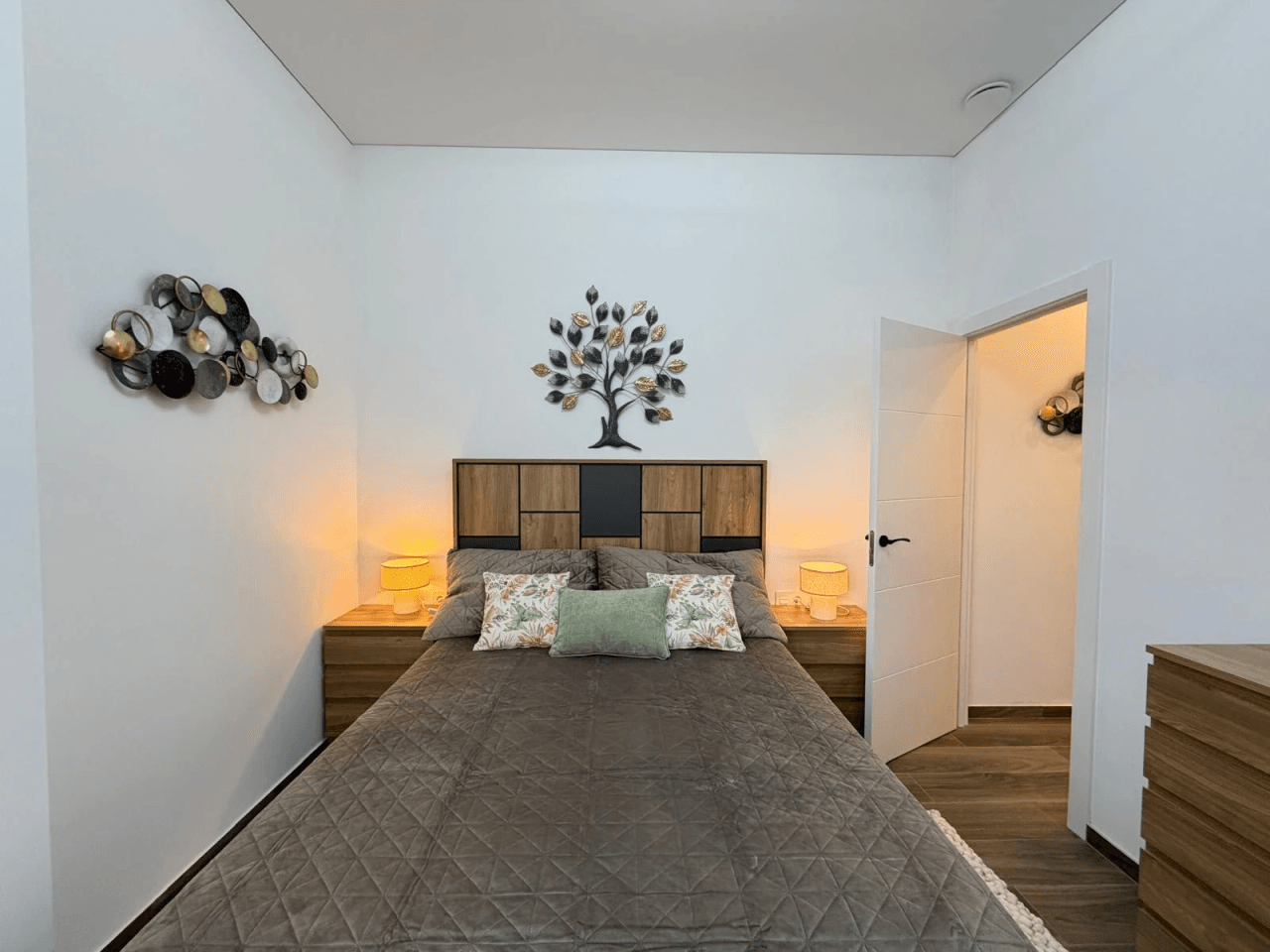 Apartamento en venta en Torrevieja, Puerto, 2 dormitorios.