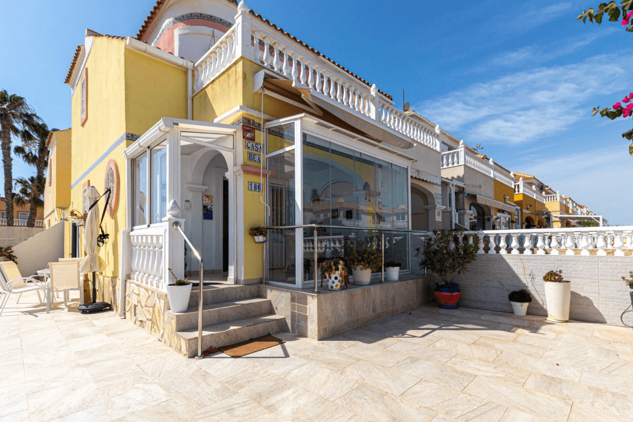 Terraced house na sprzedaż w Orihuela Costa