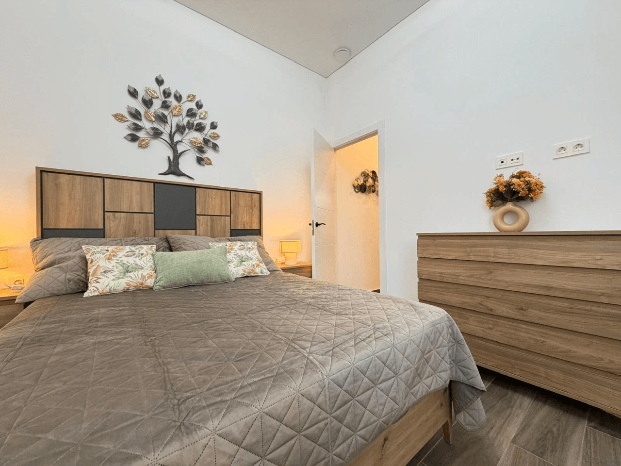 Apartamento en venta en Torrevieja, Puerto, 2 dormitorios.
