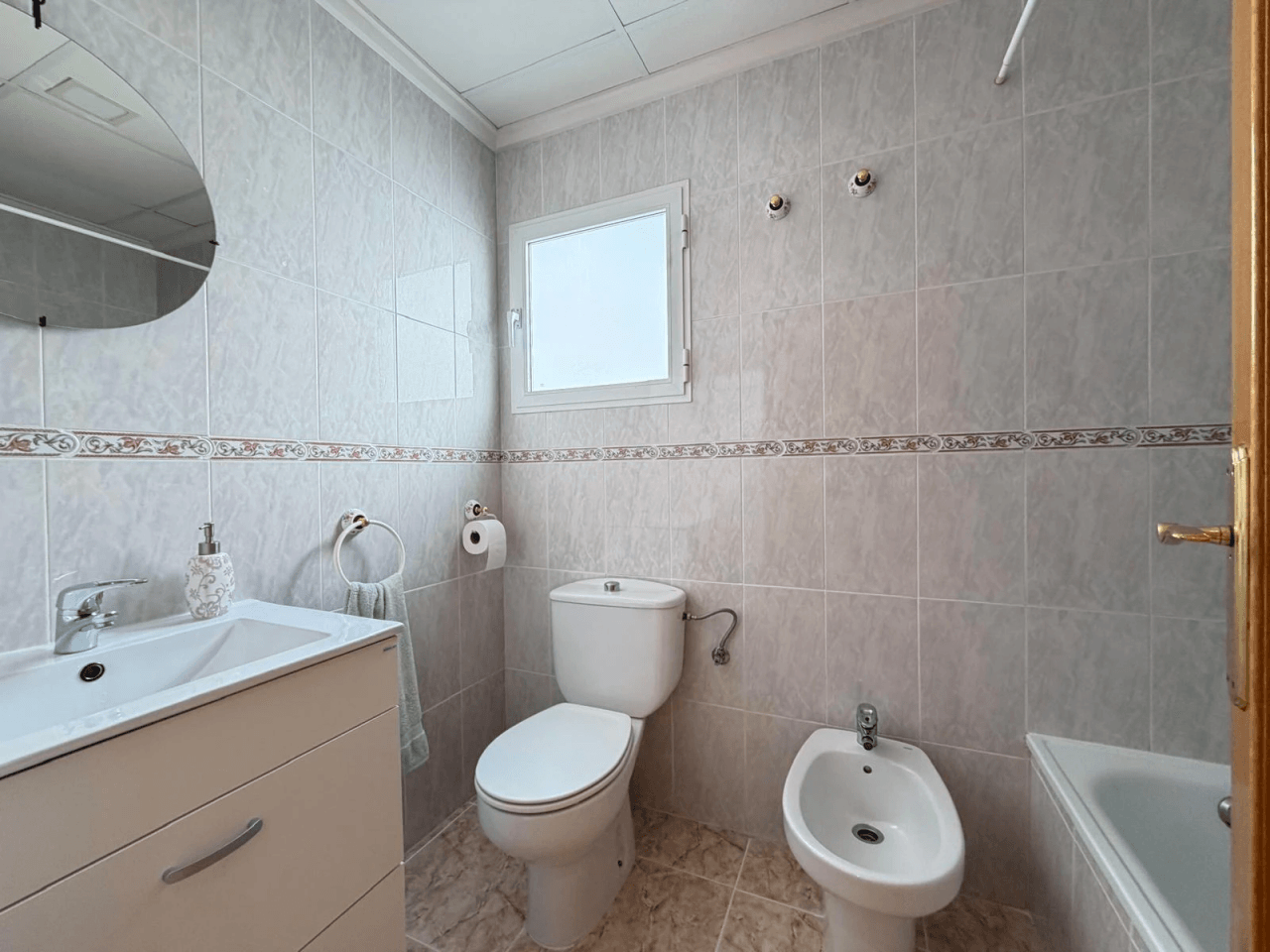 Ático en venta en Playa del Cura, Torrevieja - 2 habitaciones