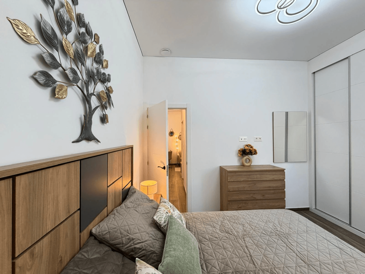Apartamento en venta en Torrevieja, Puerto, 2 dormitorios.