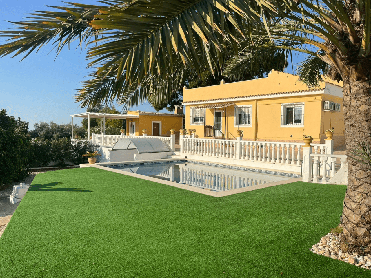 Шале/Вилла на продажа в Alicante