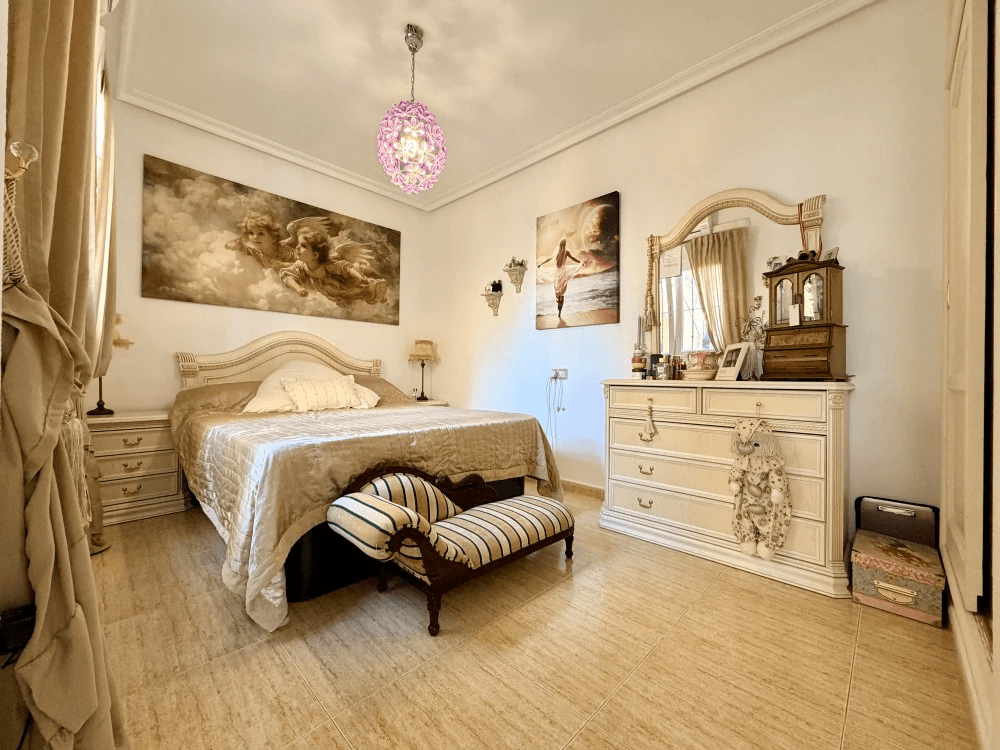 Casa adosada en venta de 3 dormitorios en Orihuela, Villamartin