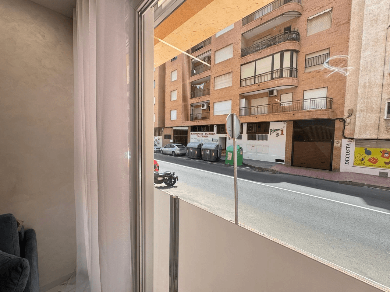 Apartamento en Venta de 2 Habitaciones en Playa del Cura, Torrevieja