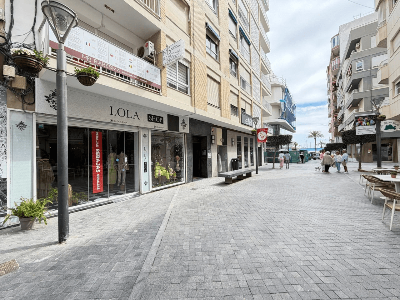 Apartamento en venta de 3 dormitorios en Puerto, Torrevieja.