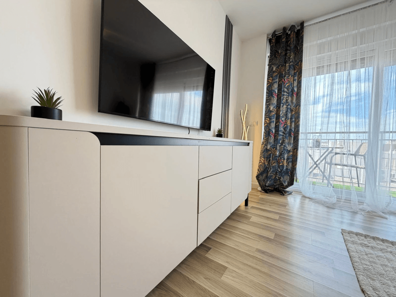 Apartamento en venta de 3 dormitorios en Puerto, Torrevieja.