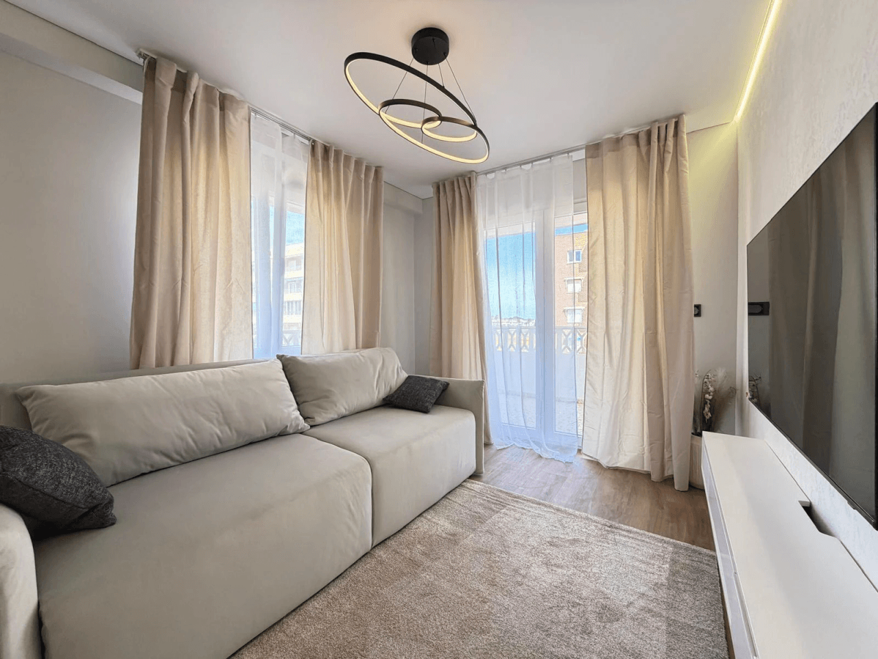 Apartamento en venta en Punta Prima, Torrevieja, 3 habitaciones.