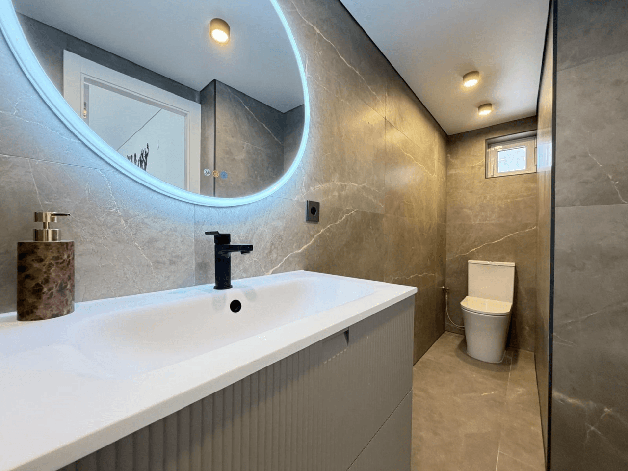 Apartamento en venta en Punta Prima, Torrevieja, 3 habitaciones.