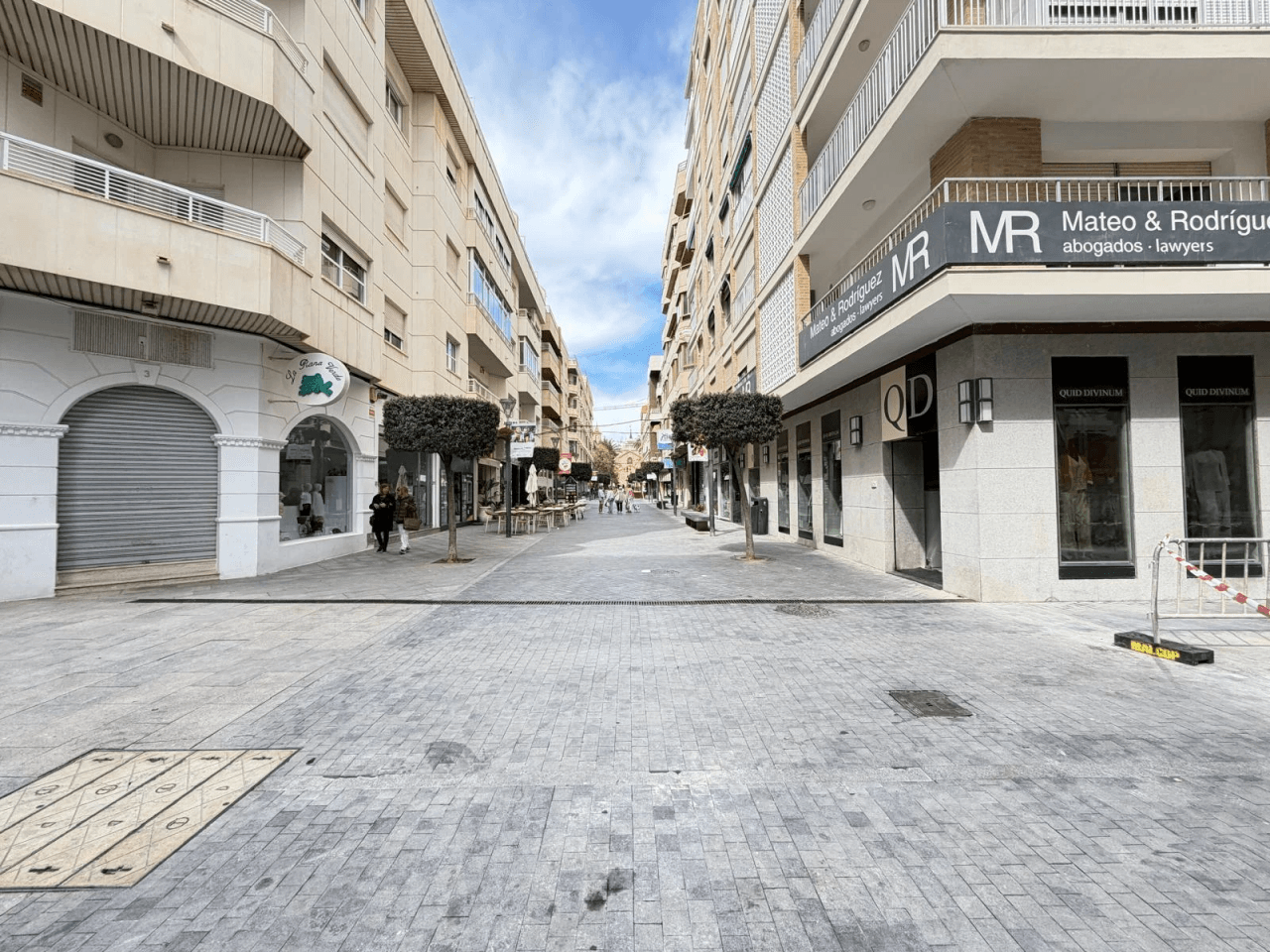Apartamento en venta de 3 dormitorios en Puerto, Torrevieja.