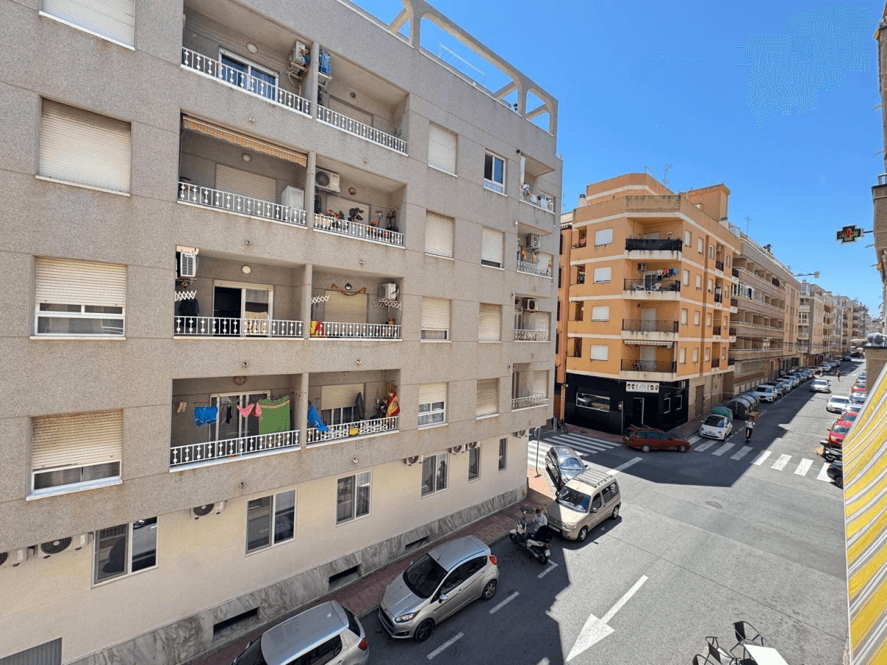 Apartamento en venta de 2 habitaciones en Playa de los Locos, Torrevieja