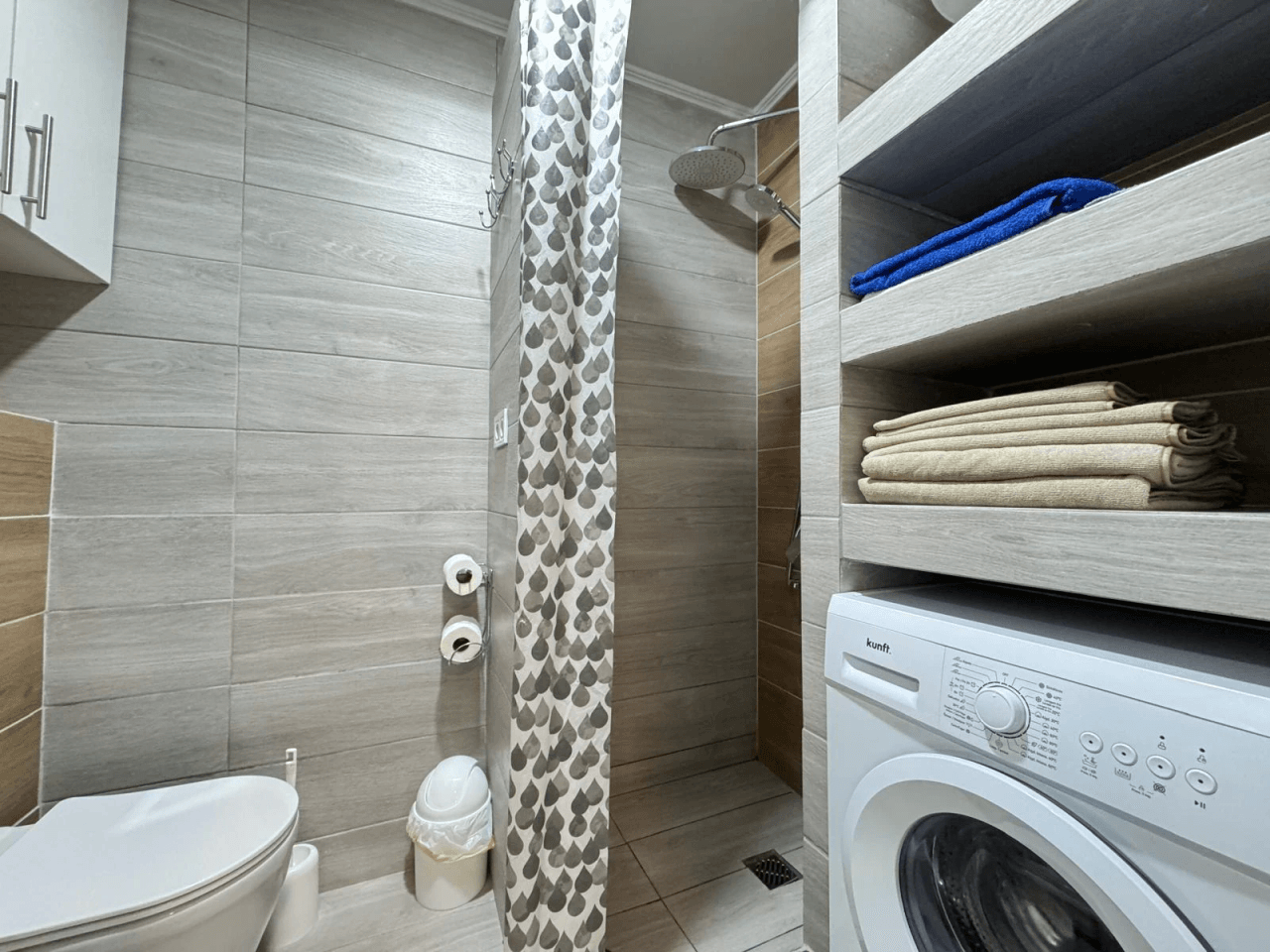 Apartamento en venta de 2 dormitorios en Playa de los Locos, Torrevieja.