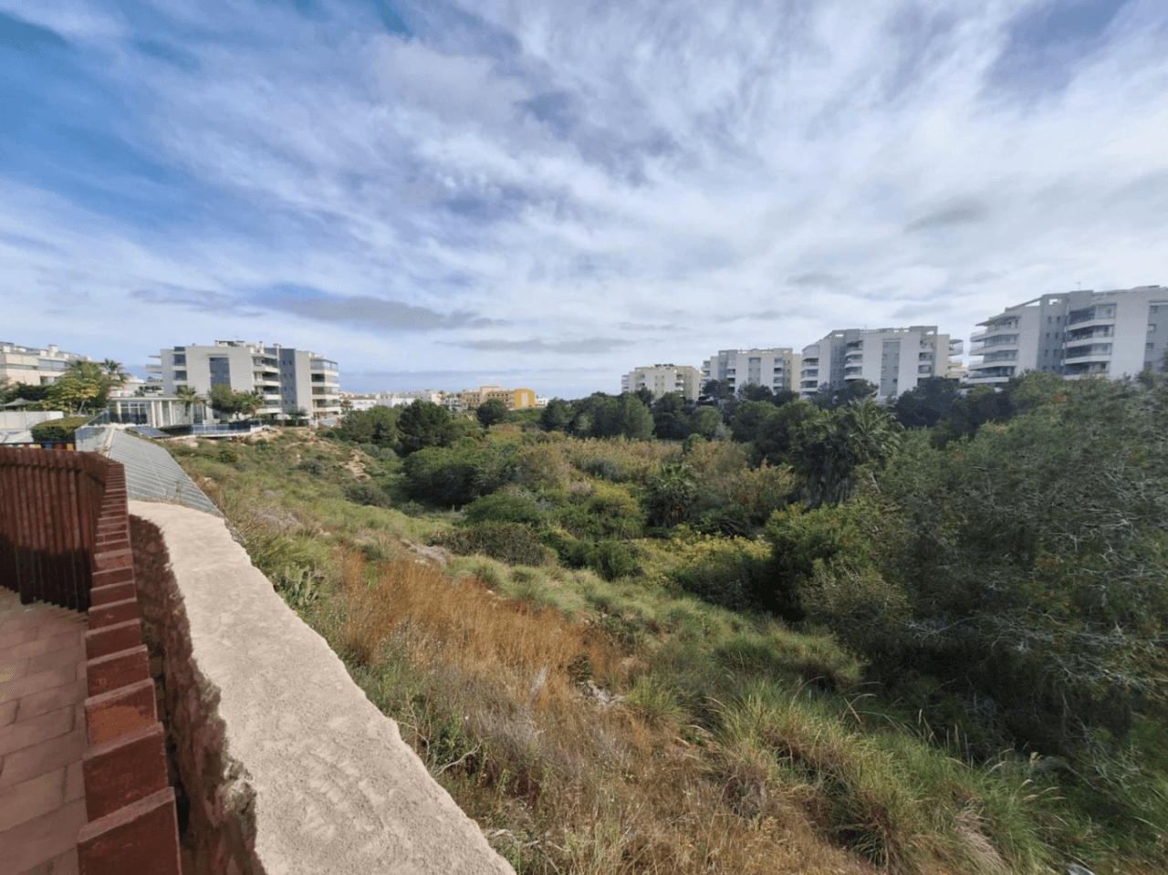 Apartamento en venta de 3 dormitorios en Orihuela Costa
