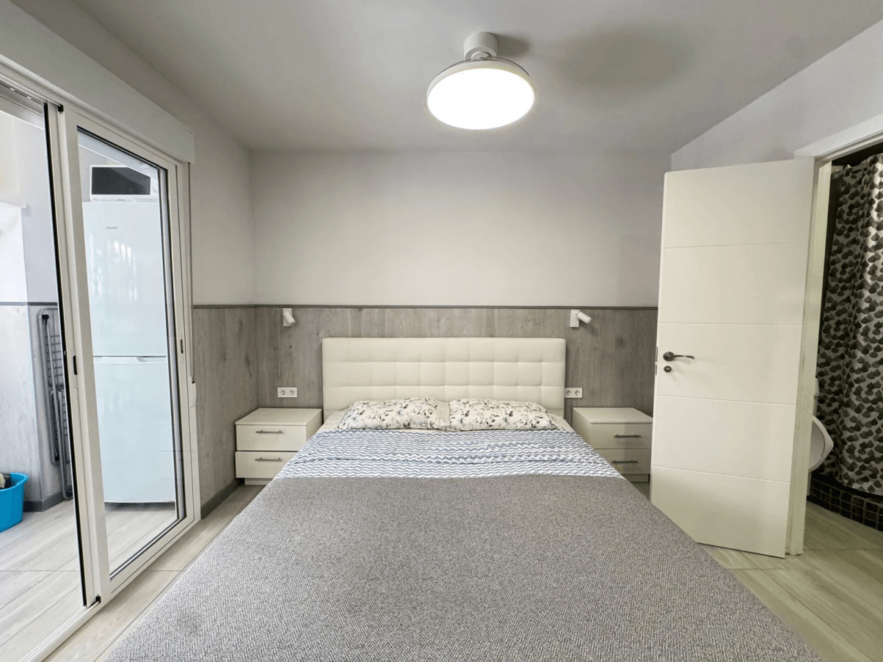 Apartamento en venta de 2 dormitorios en Playa de los Locos, Torrevieja.